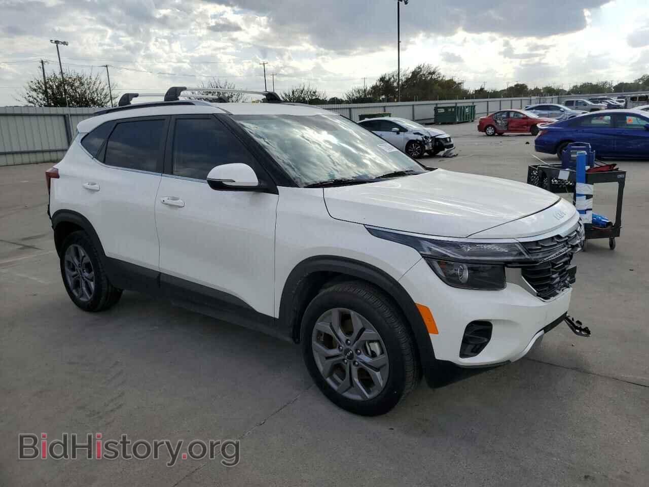 2024 KIA SELTOS - VIN: KNDEUCAA2R7639259 - Фото 4