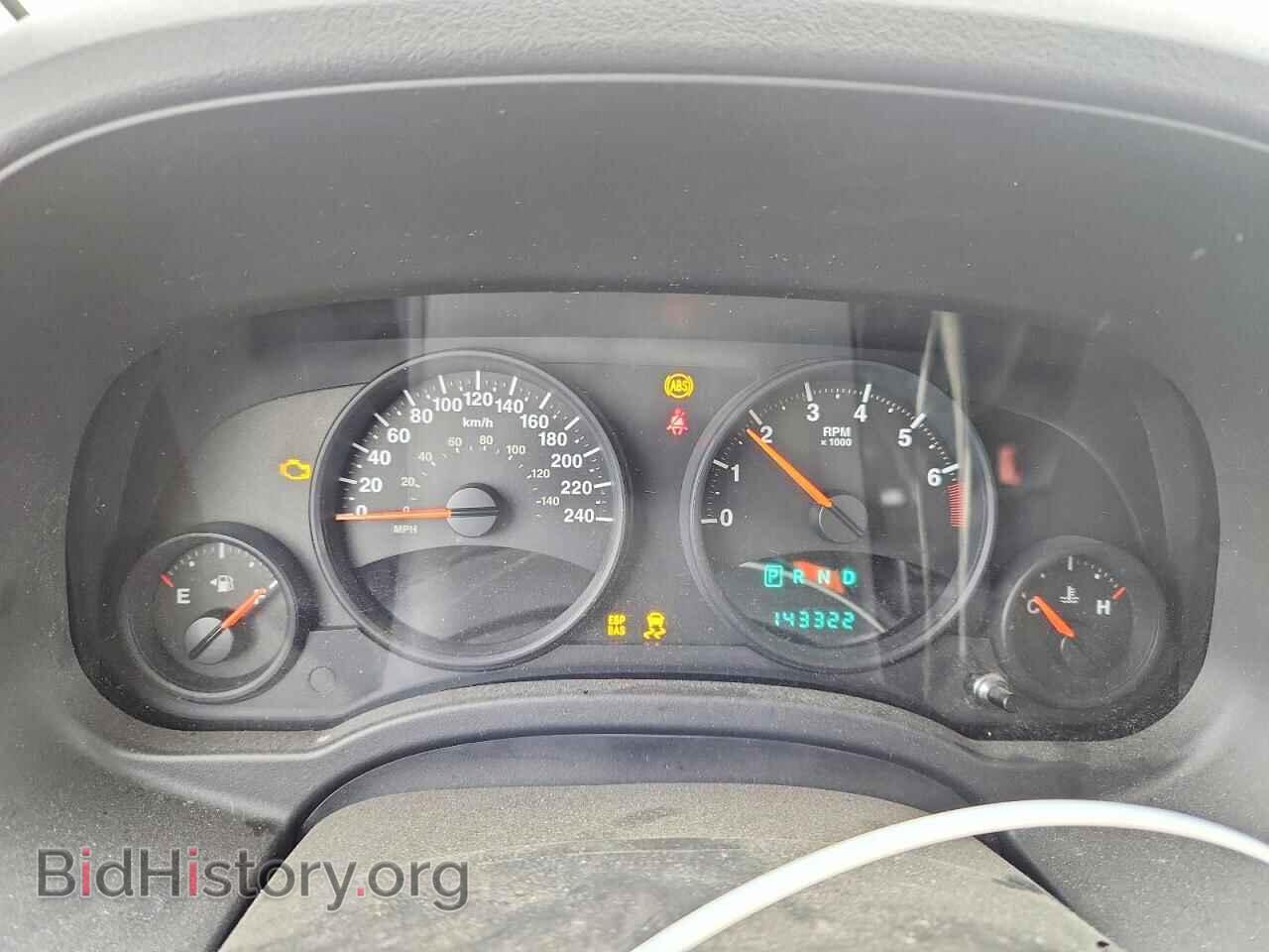 2009 JEEP COMPASS - VIN: 1J4FT47B69D123530 - Фото 9