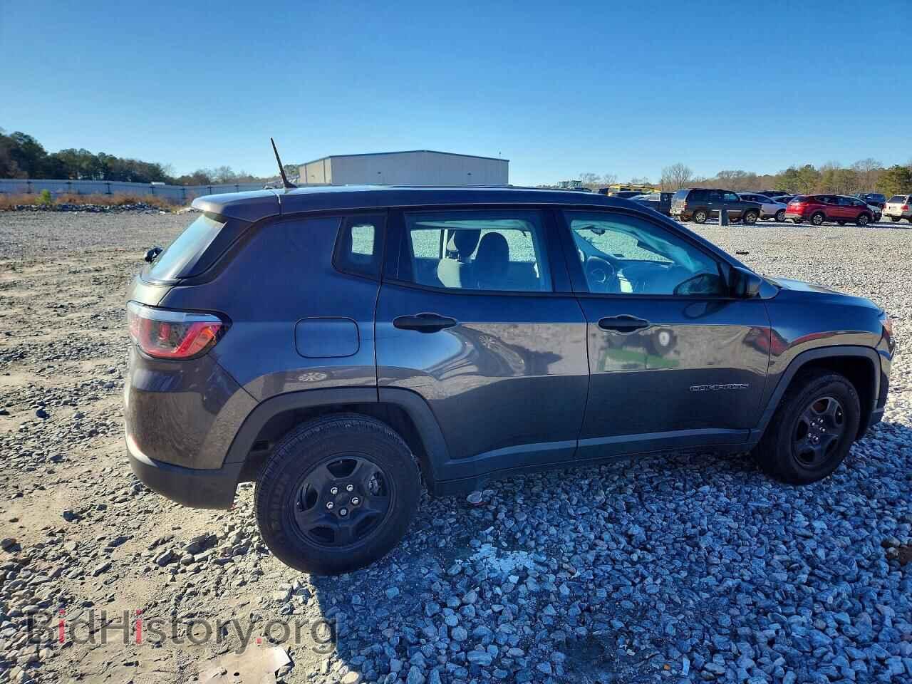 2018 JEEP COMPASS - VIN: 3C4NJCAB5JT260290 - Фото 3