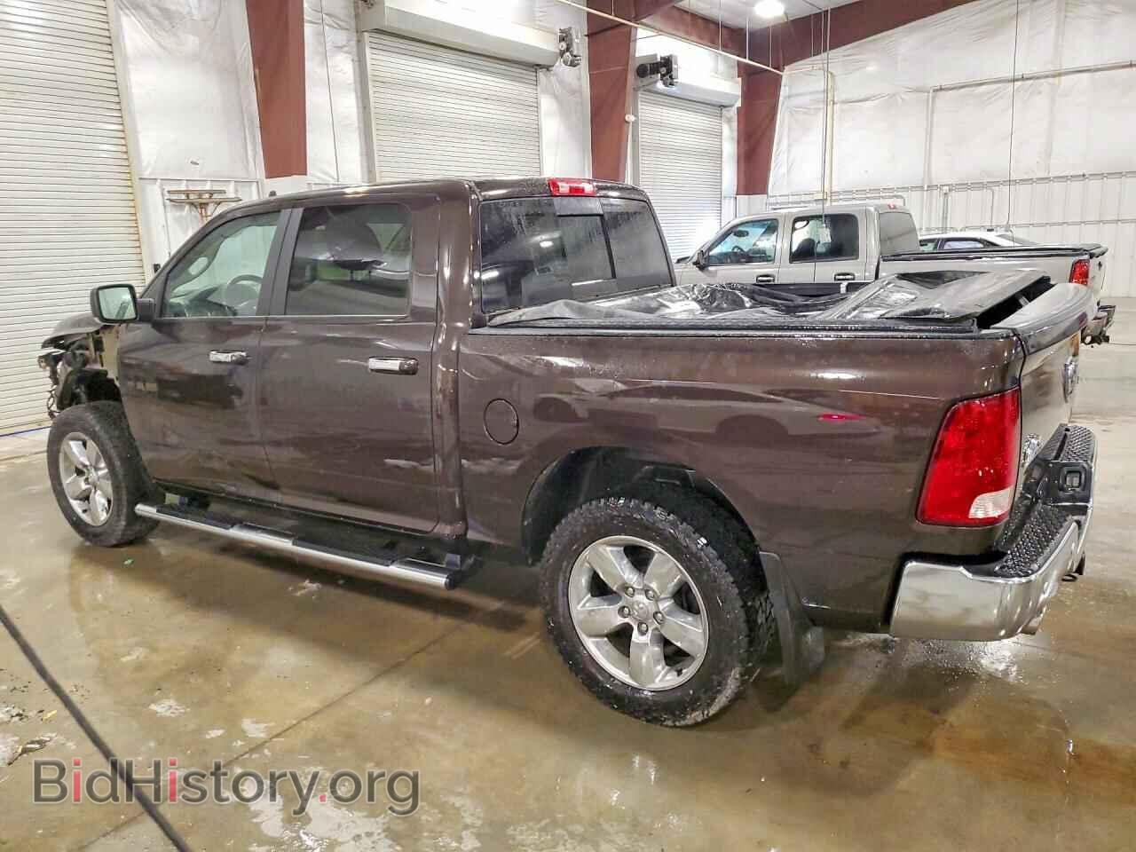 2017 RAM 1500 - VIN: 3C6RR7LT3HG790548 - Photo 2