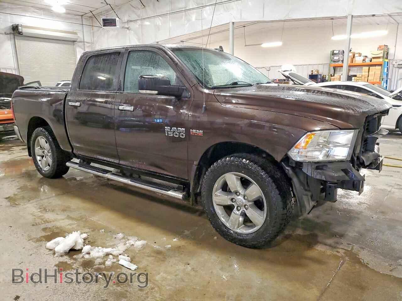 2017 RAM 1500 - VIN: 3C6RR7LT3HG790548 - Photo 4