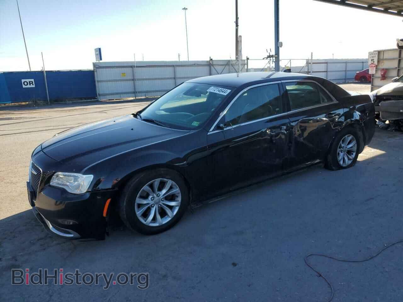 Фотография 2C3CCAAG8FH904192 - CHRYSLER 300 2015