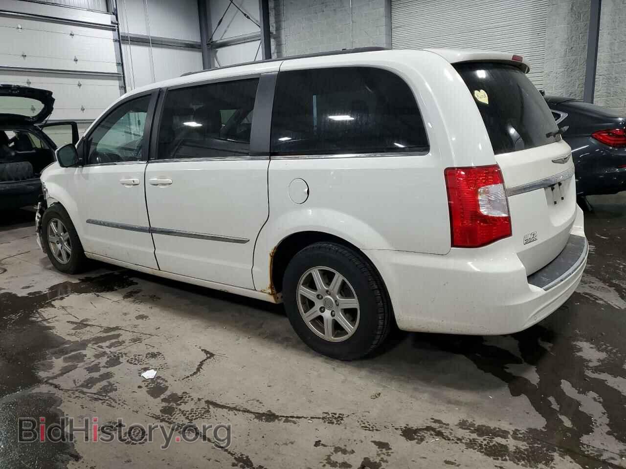 2011 CHRYSLER MINIVAN - VIN: 2A4RR5DG0BR776990 - Photo 2