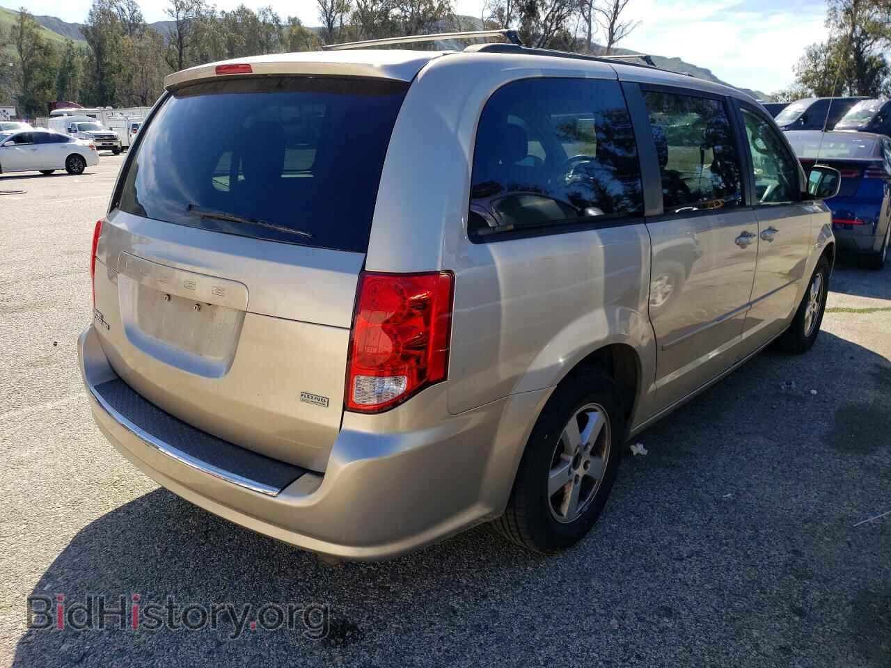 2013 DODGE CARAVAN - VIN: 2C4RDGCG1DR612216 - Фото 3