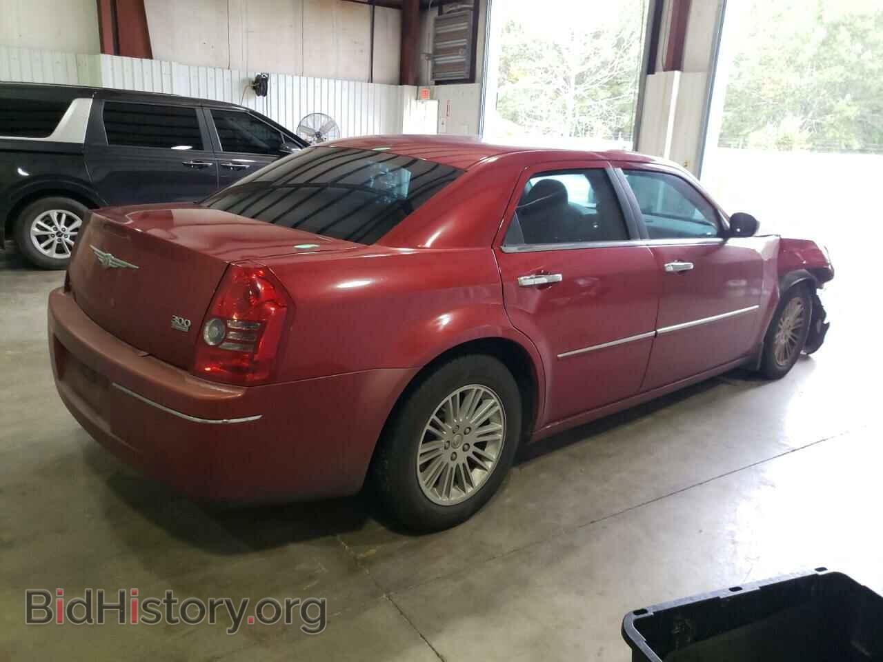 2010 CHRYSLER 300 - VIN: 2C3CA4CD6AH217781 - Фото 3