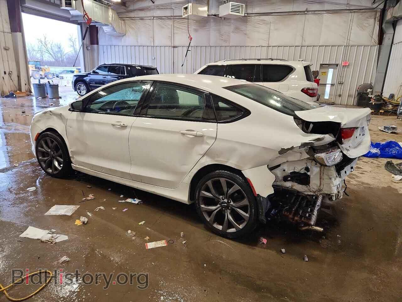 2015 CHRYSLER 200 - VIN: 1C3CCCBB2FN554578 - Фото 2