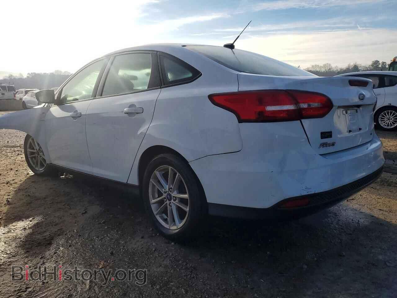 2017 FORD FOCUS - VIN: 1FADP3F25HL251295 - Фото 2