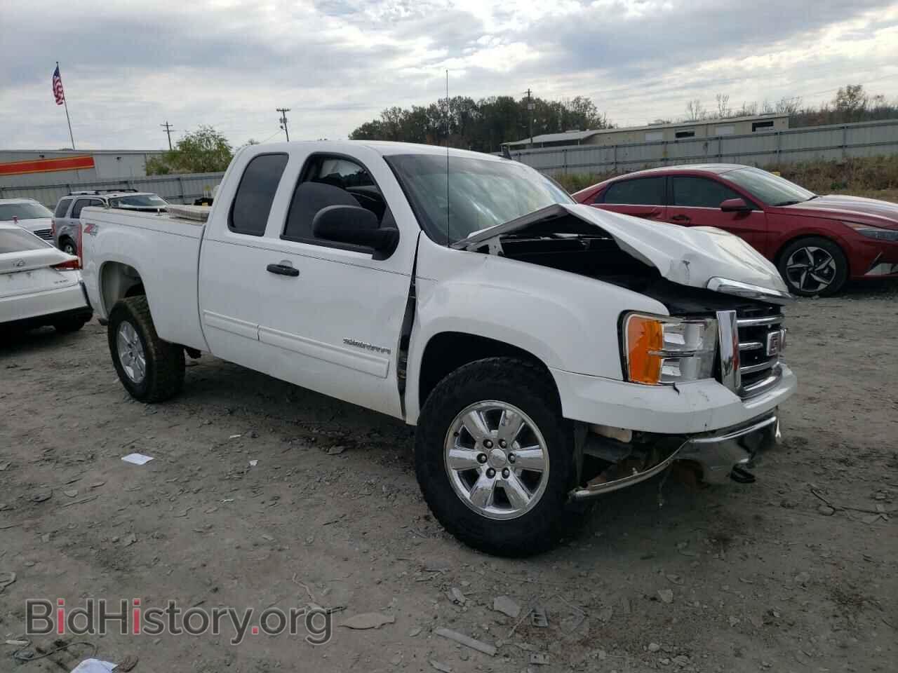 2013 GMC SIERRA - VIN: 1GTR2VE79DZ183002 - Фото 4