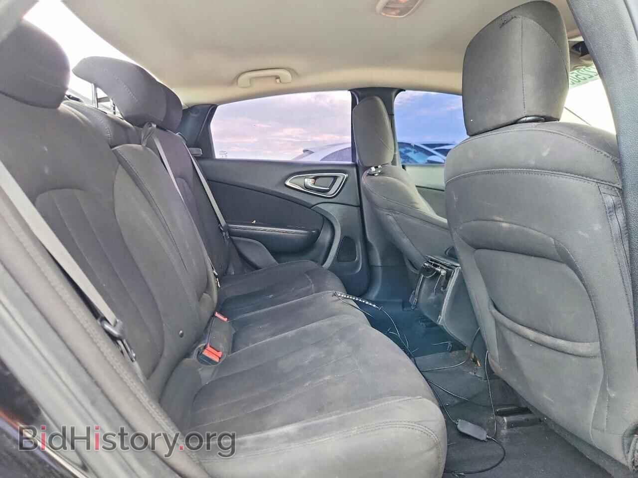 2015 CHRYSLER 200 - VIN: 1C3CCCAB0FN695070 - Фото 10