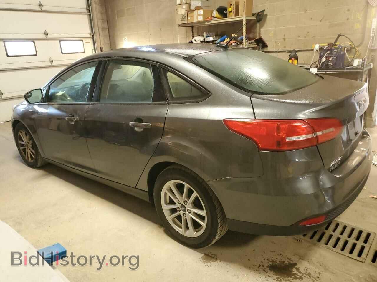 2017 FORD FOCUS - VIN: 1FADP3F29HL205789 - Фото 2