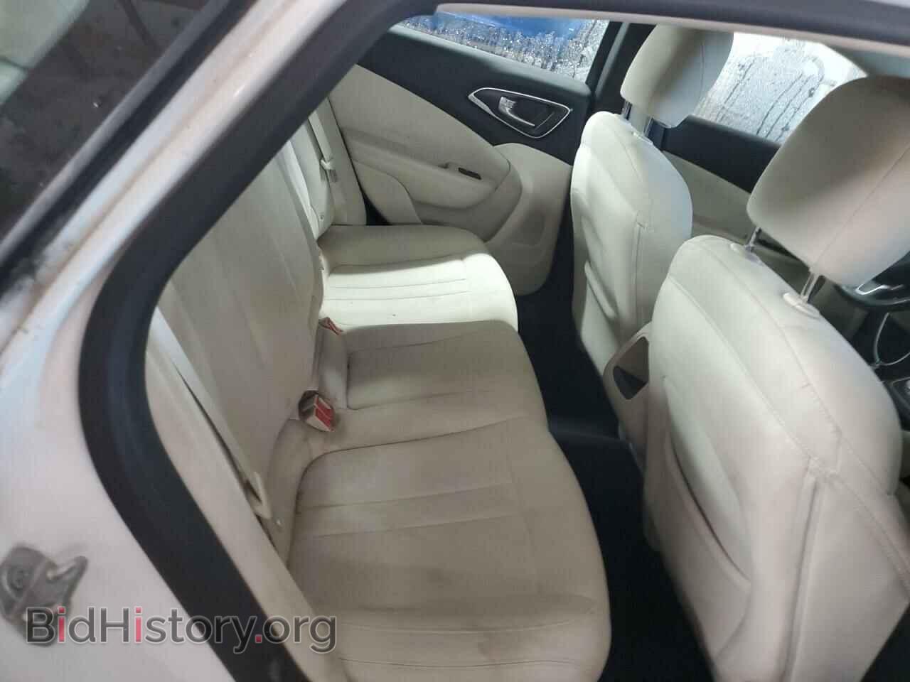 2016 CHRYSLER 200 - VIN: 1C3CCCFB2GN189850 - Photo 10