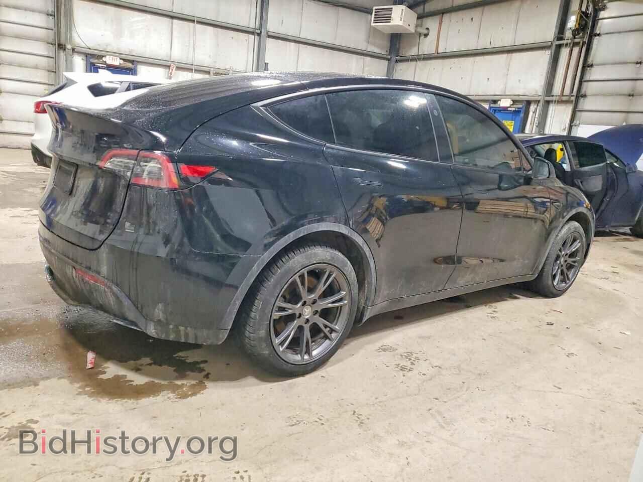 2024 TESLA MODEL Y - VIN: 7SAYGDED1RF096014 - Photo 3