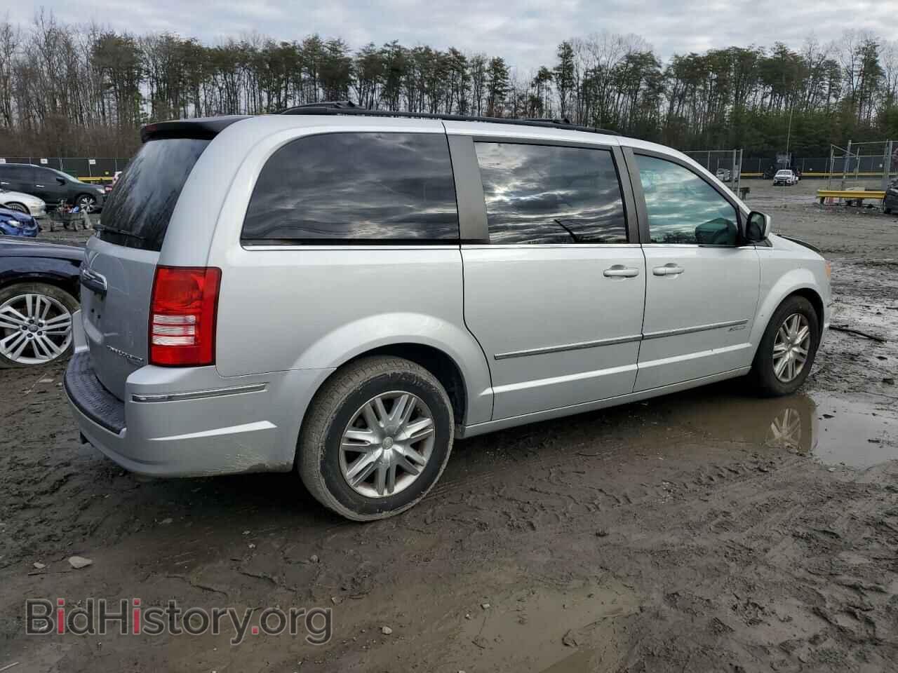 2010 CHRYSLER MINIVAN - VIN: 2A4RR5D1XAR286891 - Фото 3