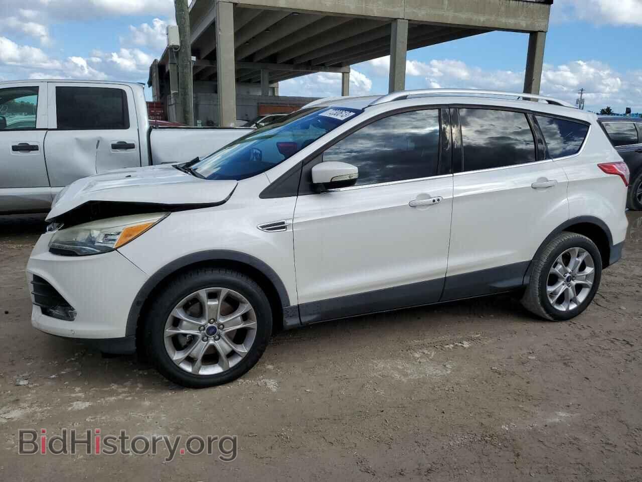 Фотография 1FMCU0J90GUC20395 - FORD ESCAPE 2016