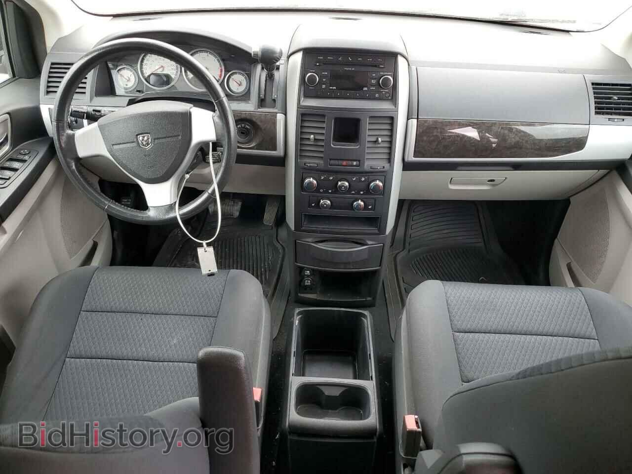 2010 DODGE CARAVAN - VIN: 2D4RN5D14AR112626 - Фото 8