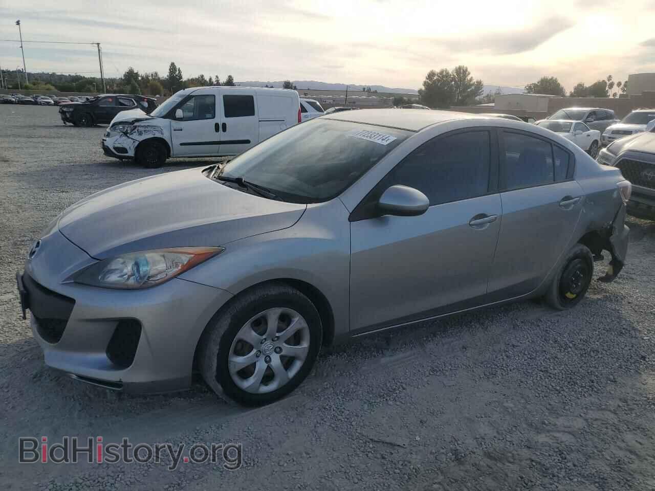 Фотография JM1BL1UP7D1852780 - MAZDA 3 2013