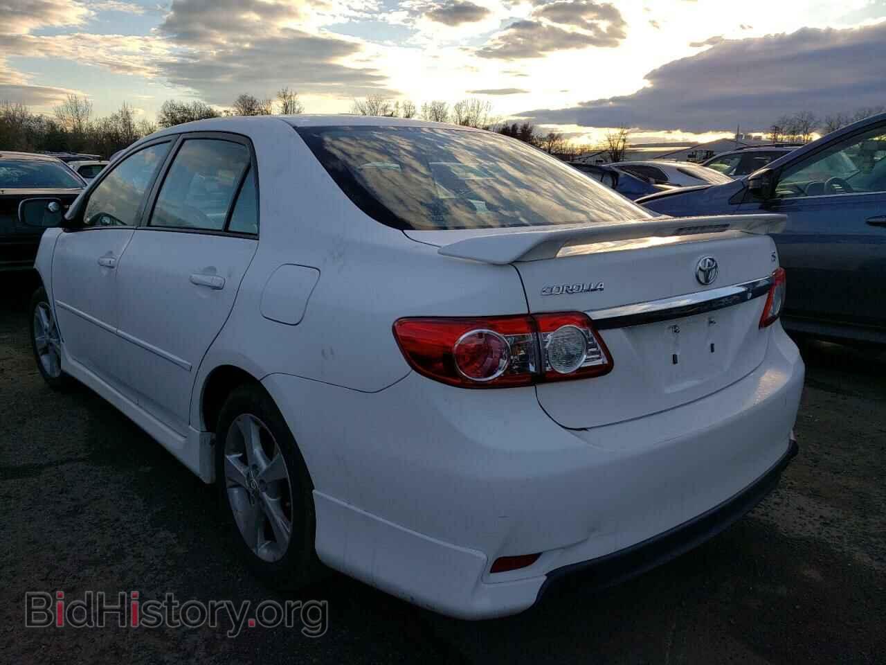 2011 TOYOTA COROLLA - VIN: 2T1BU4EE8BC652561 - Фото 2