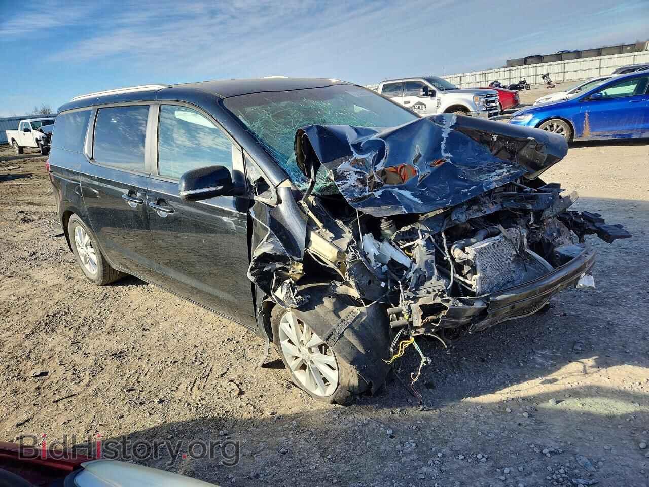 2016 KIA All Models - VIN: KNDMB5C17G6143273 - Фото 4