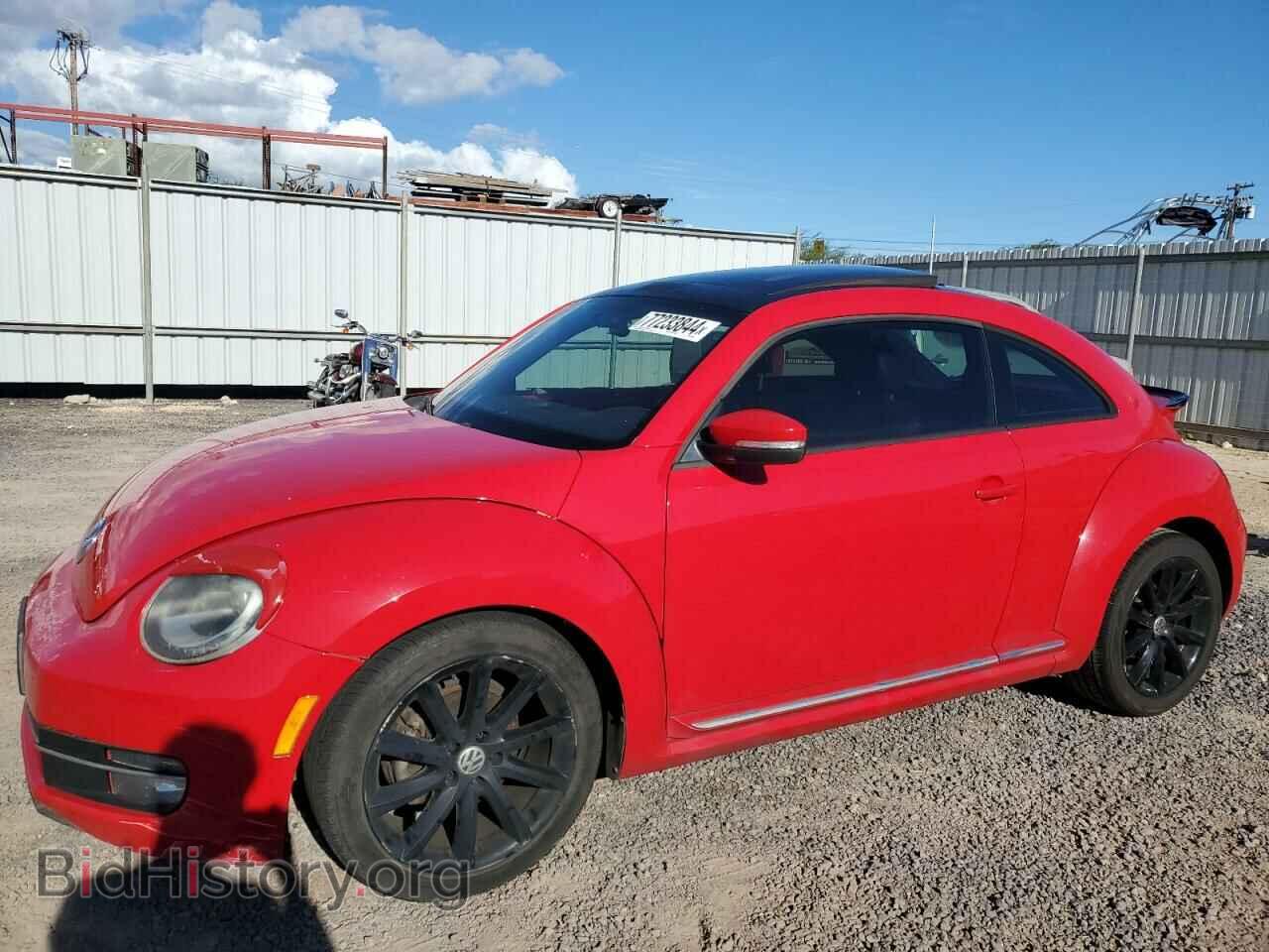 Photo 3VWJP7AT7CM646023 - VOLKSWAGEN BEETLE 2012