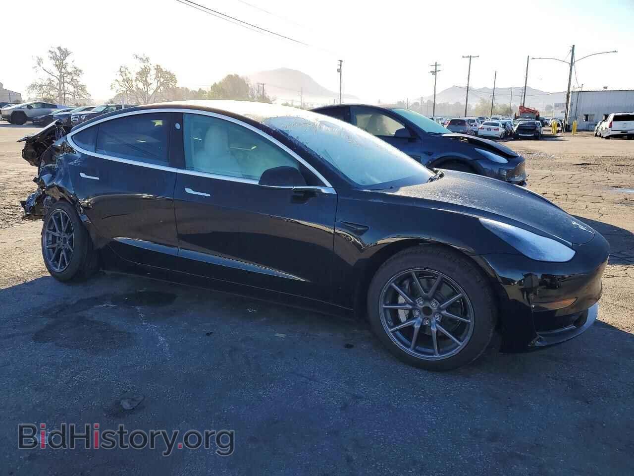 2018 TESLA MODEL 3 - VIN: 5YJ3E1EAXJF166230 - Photo 4