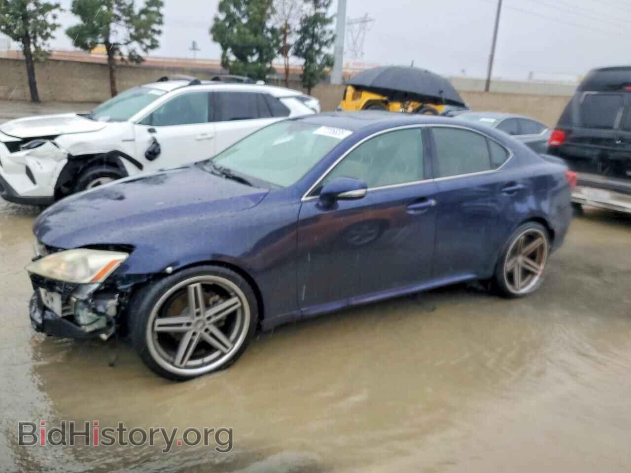 Photo JTHBF5C23B5142235 - LEXUS IS 2011