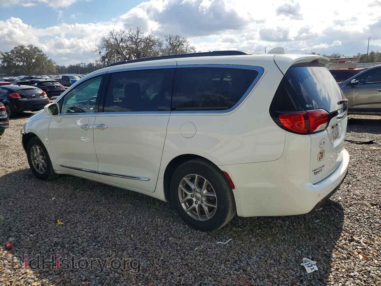 2017 CHRYSLER PACIFICA - VIN: 2C4RC1BG2HR538943 - Фото 2