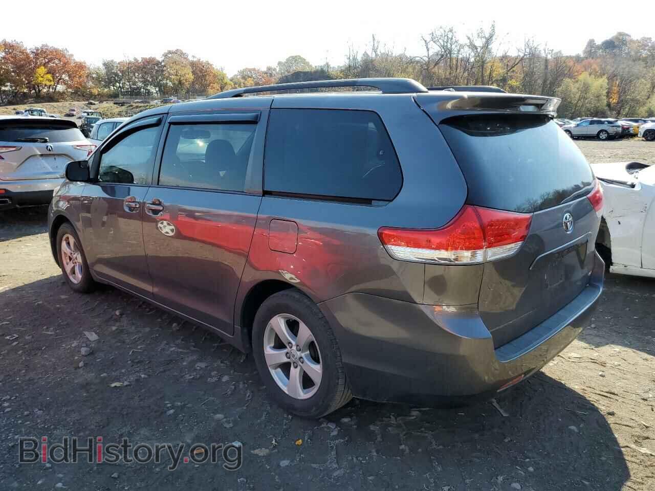 2011 TOYOTA All Models - VIN: 5TDKK3DC2BS173351 - Photo 2