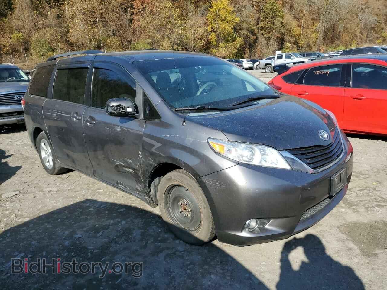2011 TOYOTA All Models - VIN: 5TDKK3DC2BS173351 - Photo 4