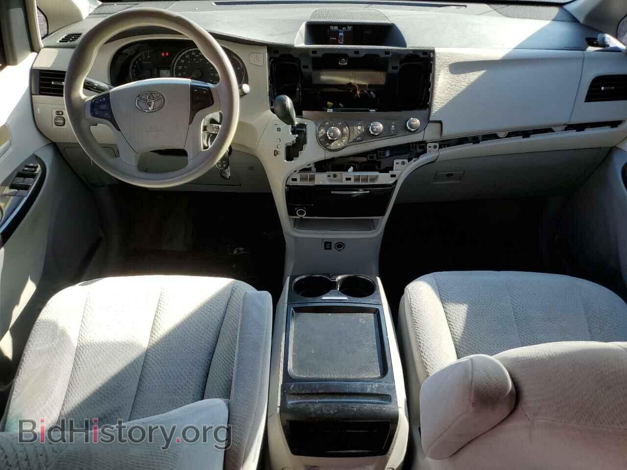2011 TOYOTA All Models - VIN: 5TDKK3DC2BS173351 - Photo 8