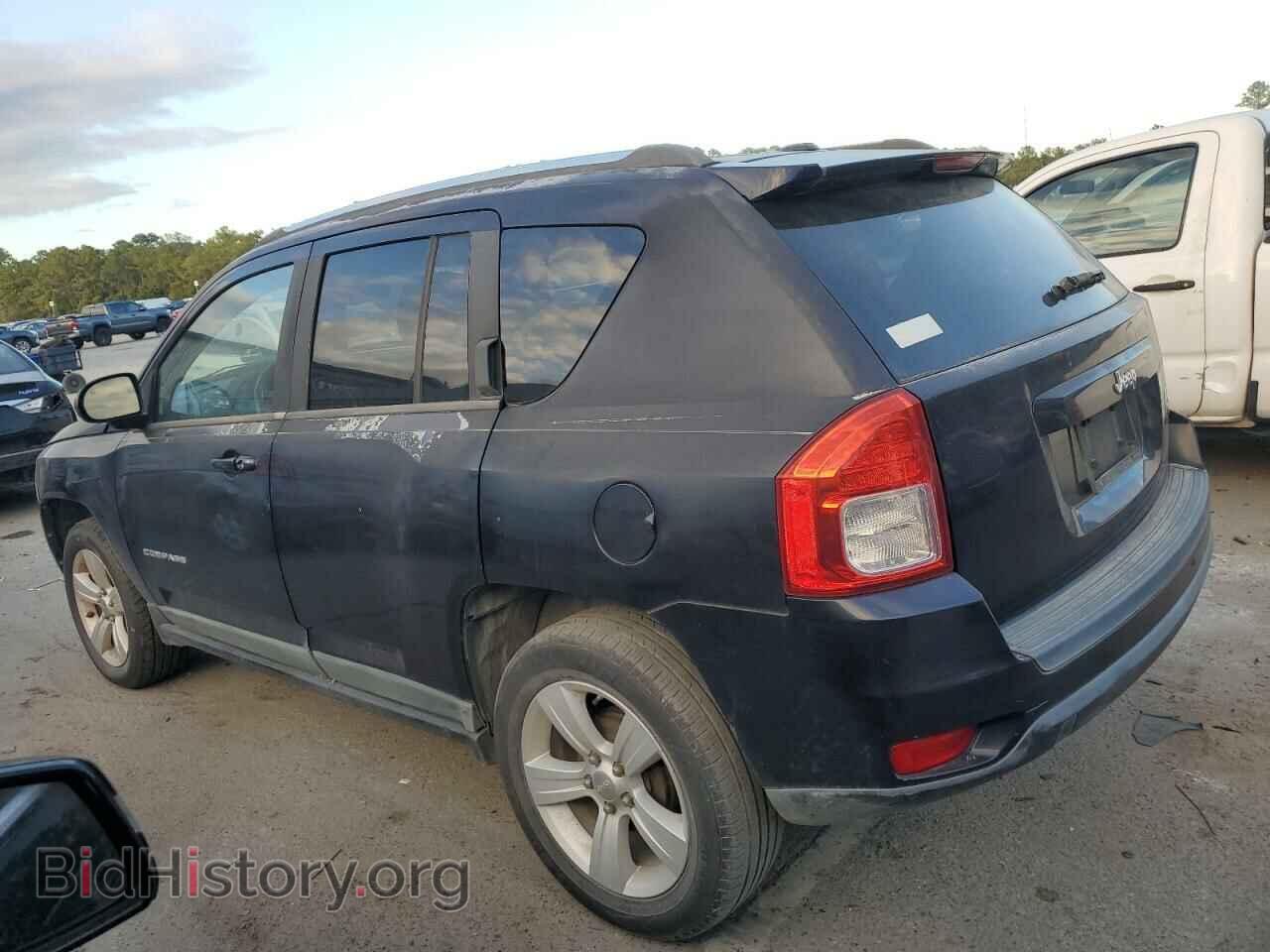2011 JEEP COMPASS - VIN: 1J4NT1FB0BD170571 - Фото 2