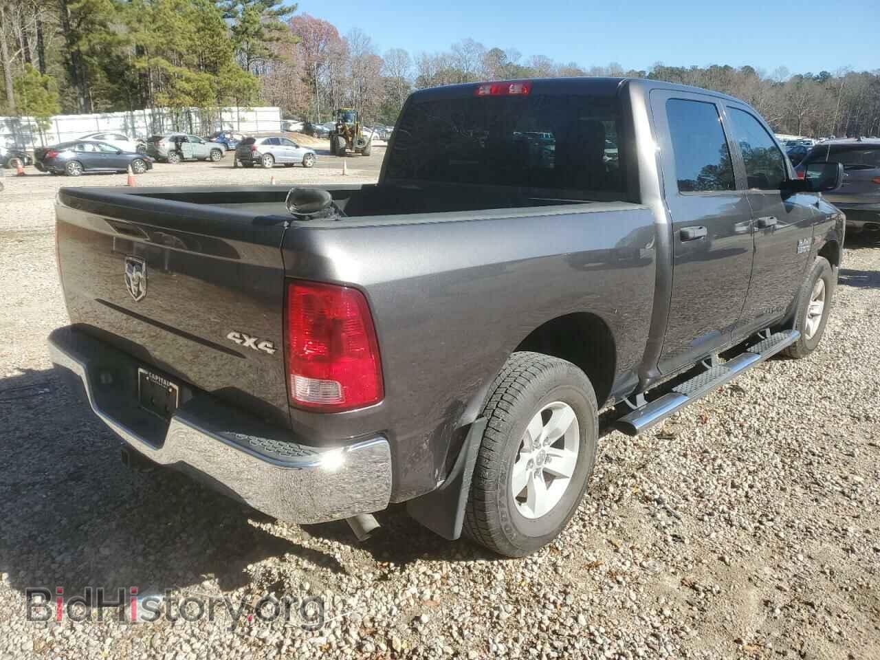 2018 RAM 1500 - VIN: 3C6RR7KTXJG123256 - Фото 3