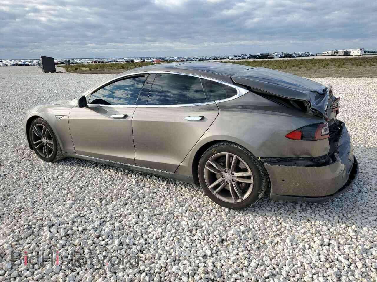 2015 TESLA MODEL S - VIN: 5YJSA1E29FF108410 - Photo 2