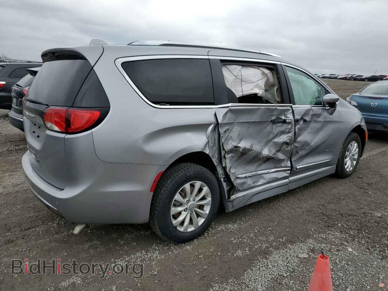 2019 CHRYSLER PACIFICA - VIN: 2C4RC1BG1KR583301 - Фото 3