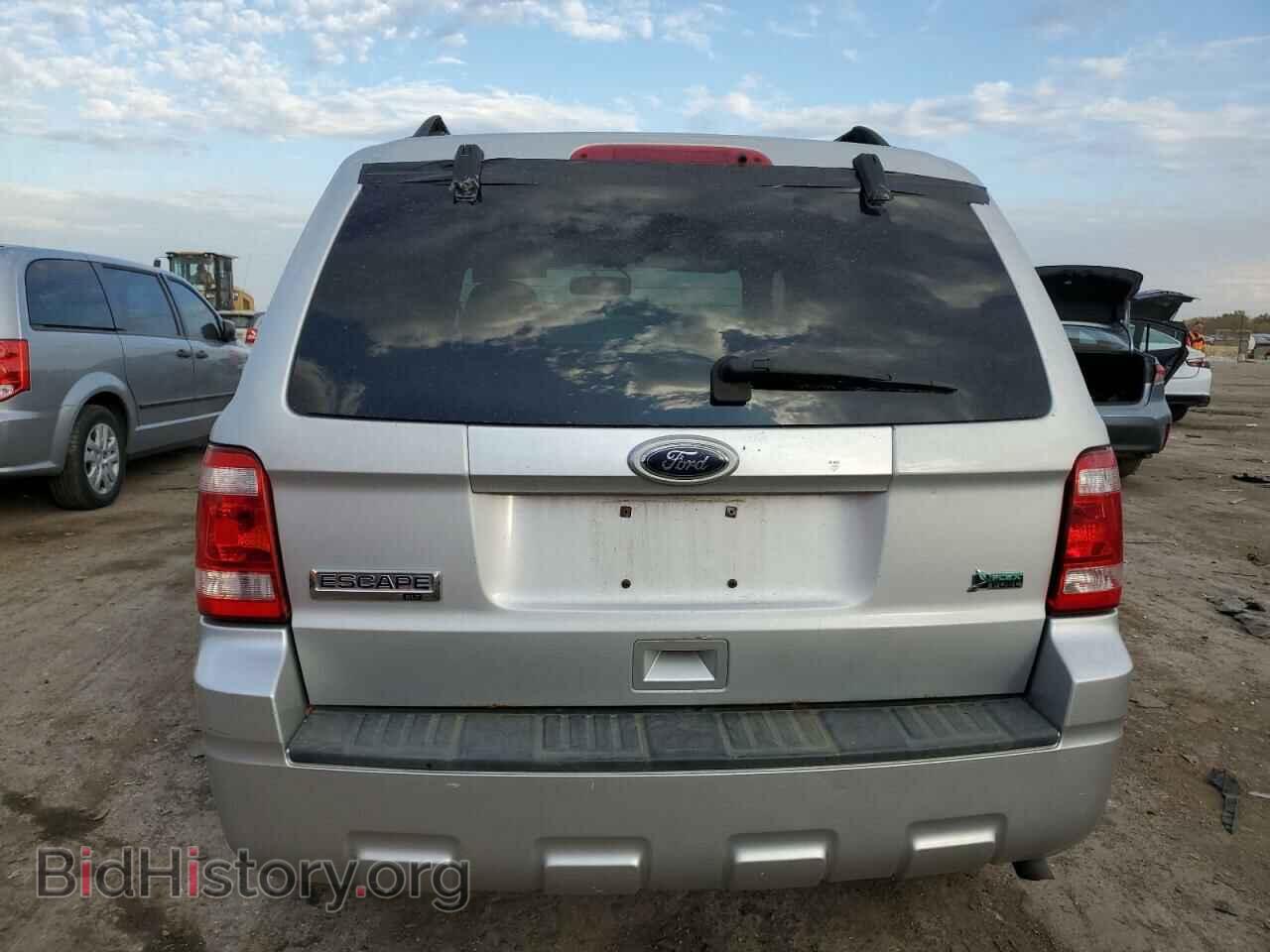 2011 FORD ESCAPE - VIN: 1FMCU0DG5BKA20031 - Фото 6