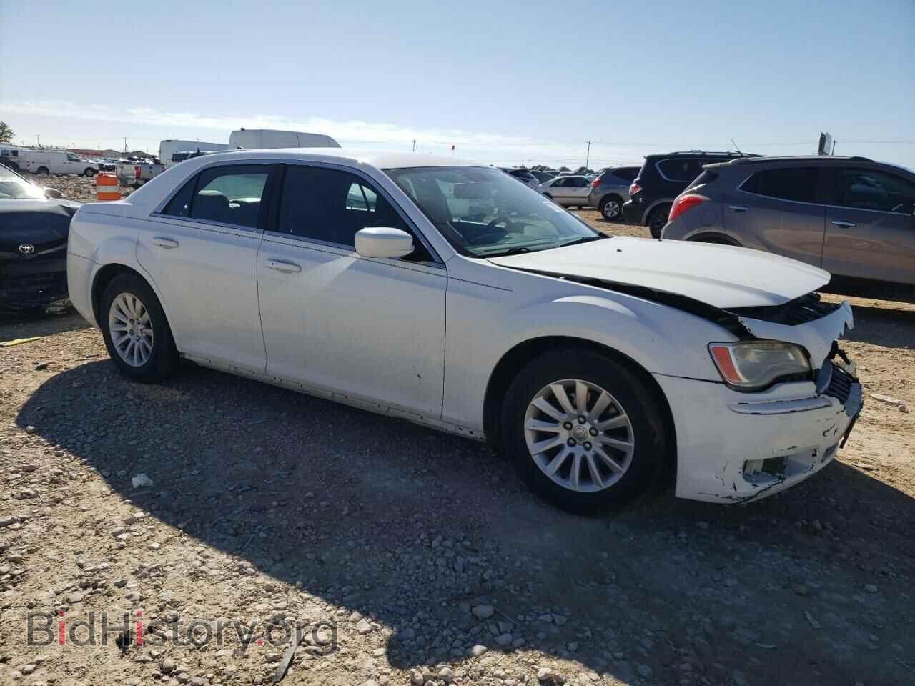 2013 CHRYSLER 300 - VIN: 2C3CCAAG1DH506898 - Фото 4