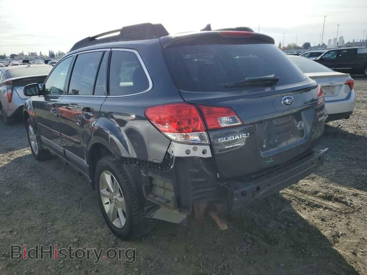 2013 SUBARU OUTBACK - VIN: 4S4BRBLC2D3322400 - Photo 2
