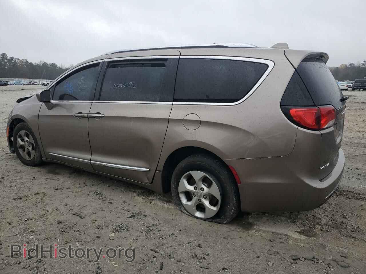 2017 CHRYSLER PACIFICA - VIN: 2C4RC1EG7HR614295 - Photo 2