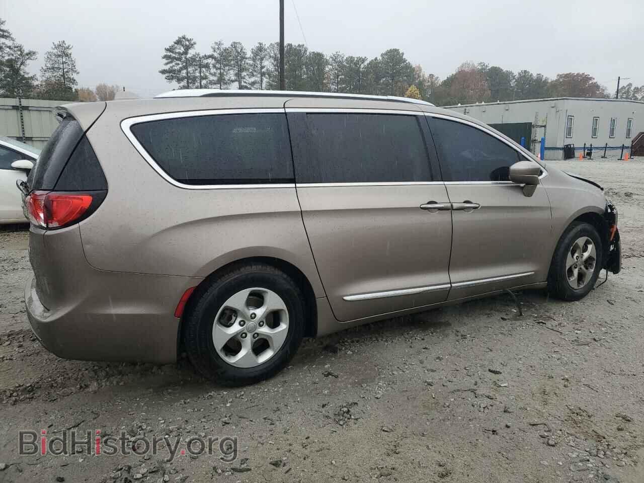 2017 CHRYSLER PACIFICA - VIN: 2C4RC1EG7HR614295 - Photo 3