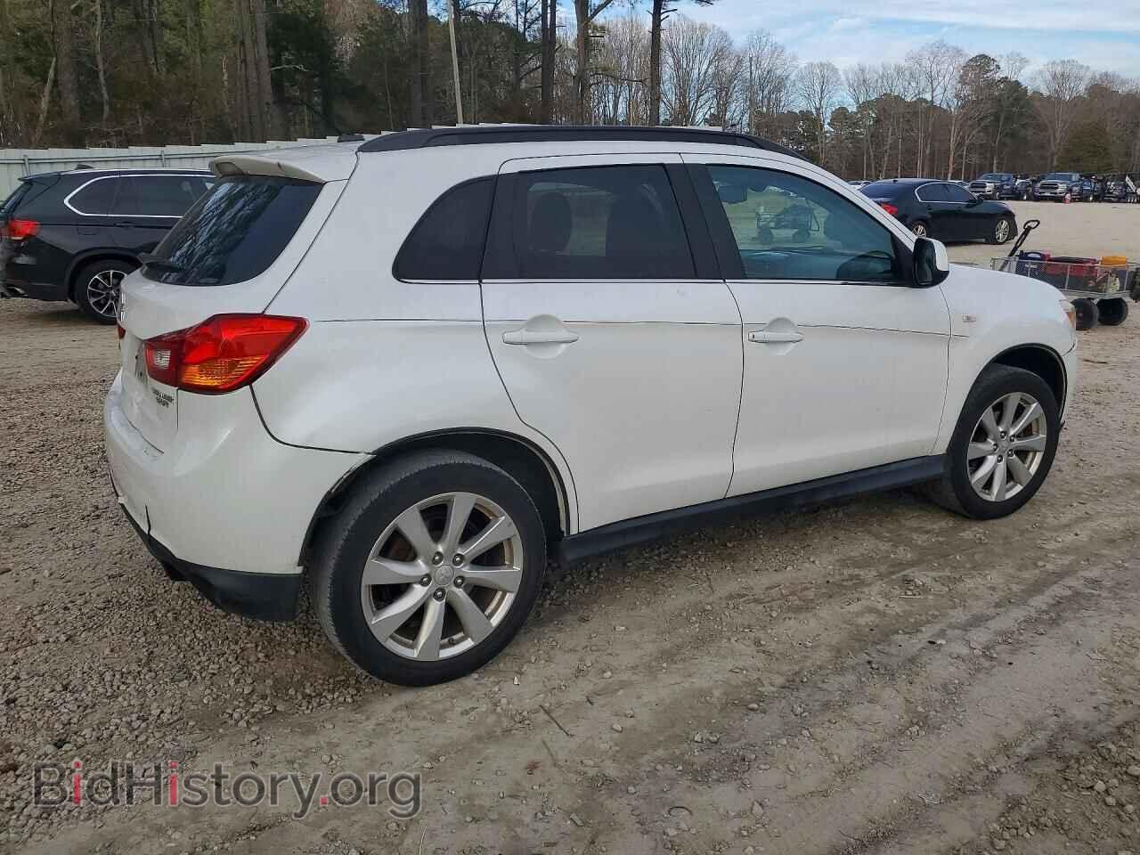 2014 MITSUBISHI OUTLANDER - VIN: 4A4AR4AU7EE028559 - Фото 3
