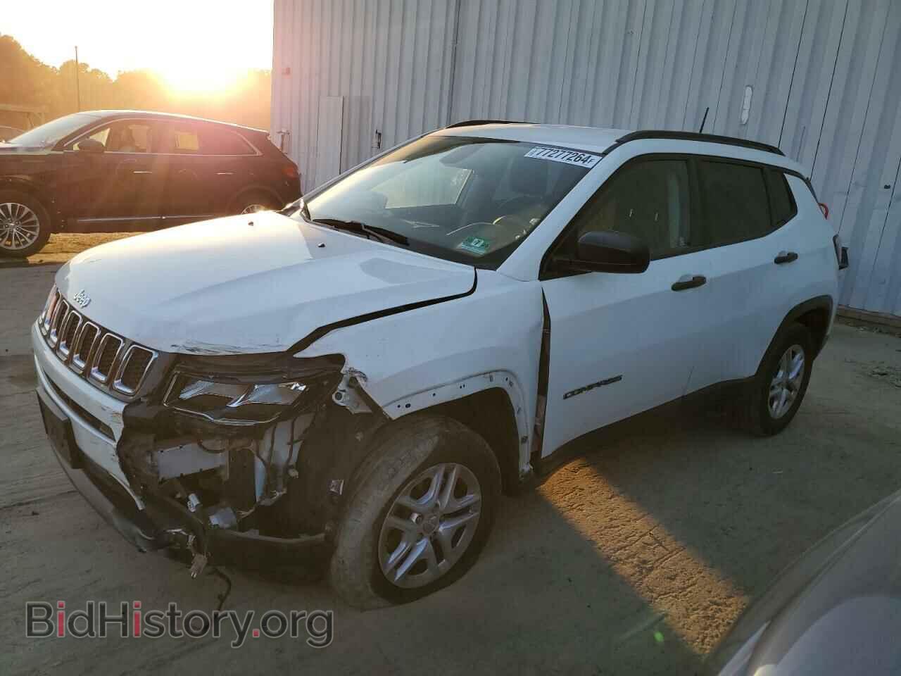 Photo 3C4NJDAB9JT147089 - JEEP COMPASS 2018