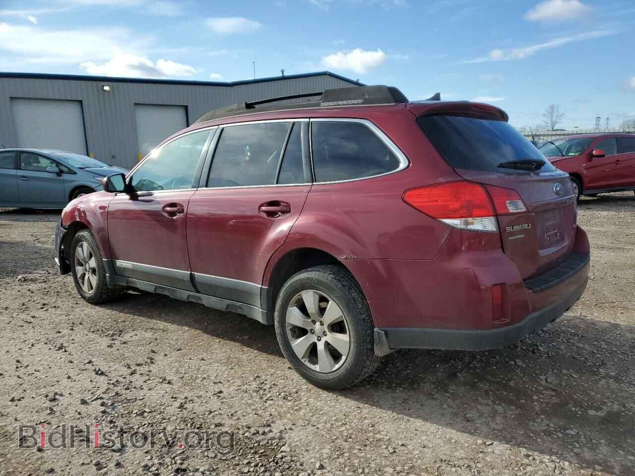 2011 SUBARU OUTBACK - VIN: 4S4BRBFC4B3322441 - Фото 2