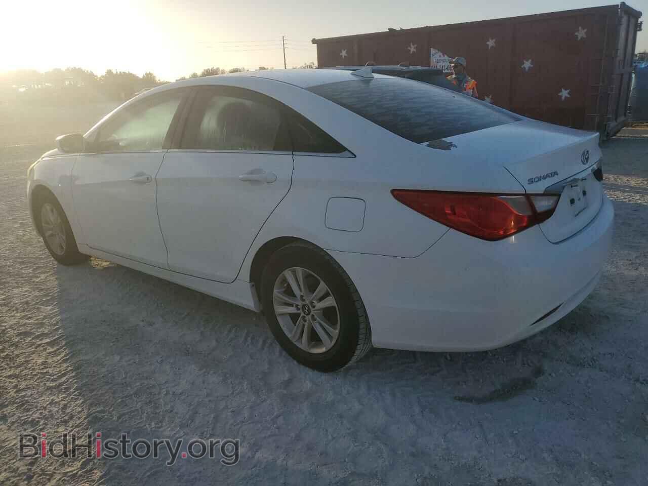 2013 HYUNDAI SONATA - VIN: 5NPEB4AC7DH692539 - Фото 2