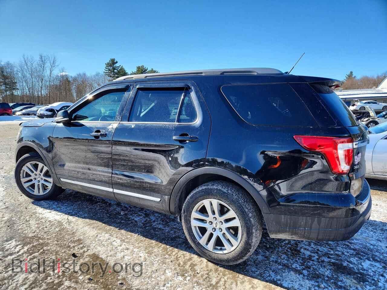 2018 FORD EXPLORER - VIN: 1FM5K8D8XJGB49843 - Photo 2