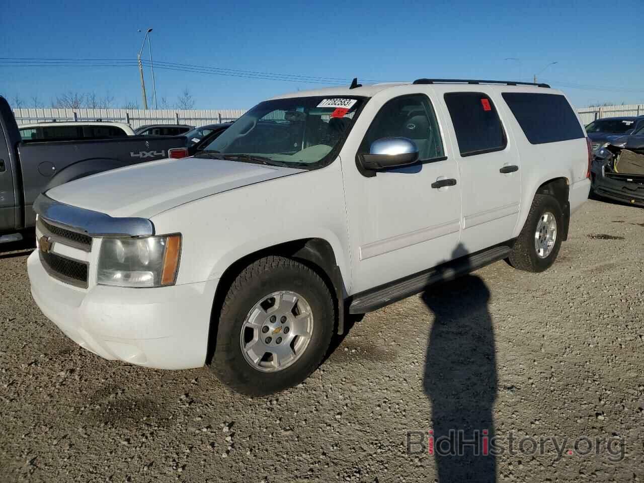 Photo 1GNSK5E33BR202744 - CHEVROLET SUBURBAN 2011