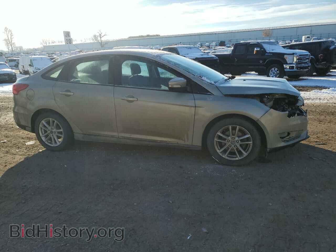 2016 FORD FOCUS - VIN: 1FADP3F27GL373591 - Photo 4