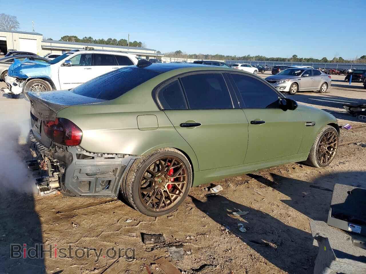 2011 BMW M3 - VIN: WBSPM9C51BE202729 - Фото 3