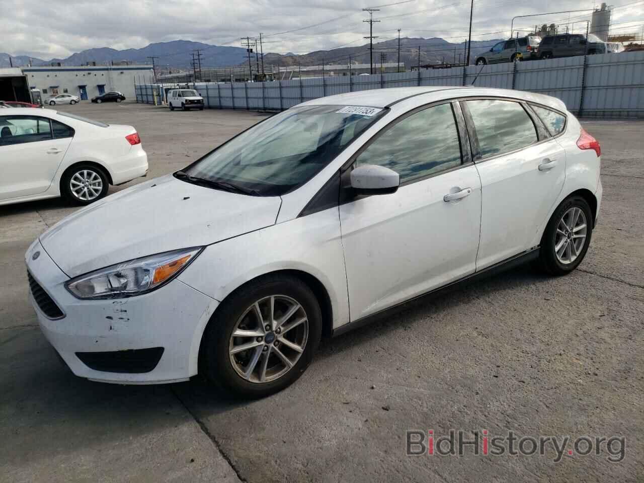 Photo 1FADP3K2XJL251157 - FORD FOCUS 2018