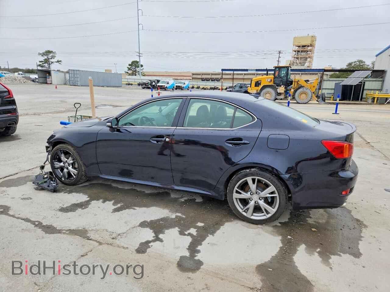 2010 LEXUS IS - VIN: JTHBF5C2XA5125768 - Photo 2