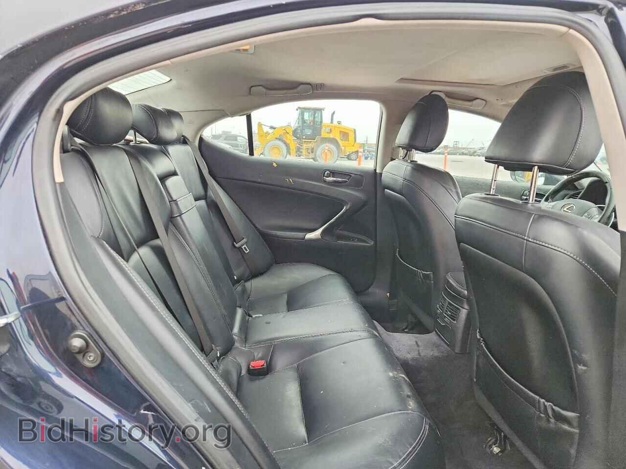 2010 LEXUS IS - VIN: JTHBF5C2XA5125768 - Photo 10