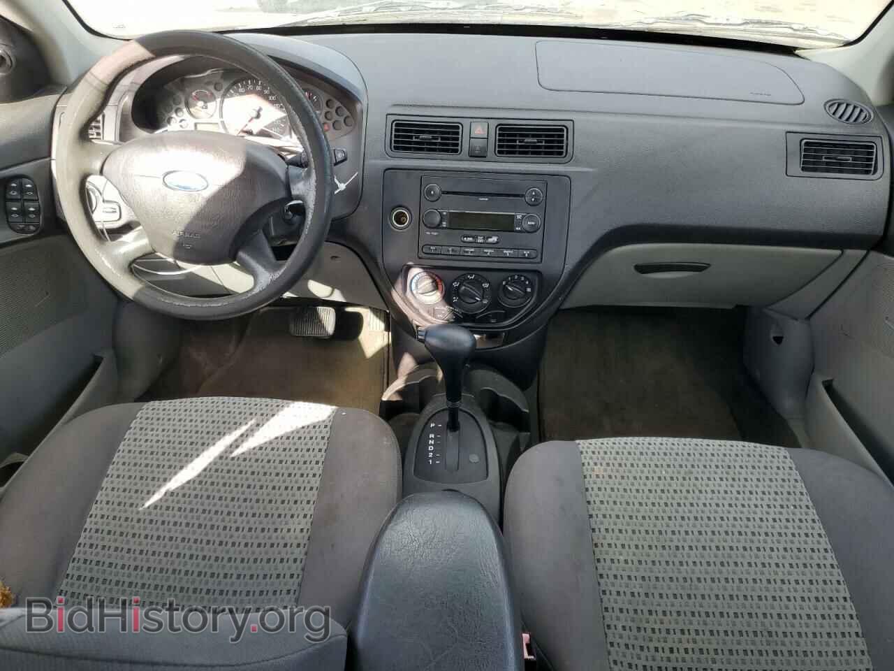 2007 FORD FOCUS - VIN: 1FAFP34N97W249987 - Фото 8
